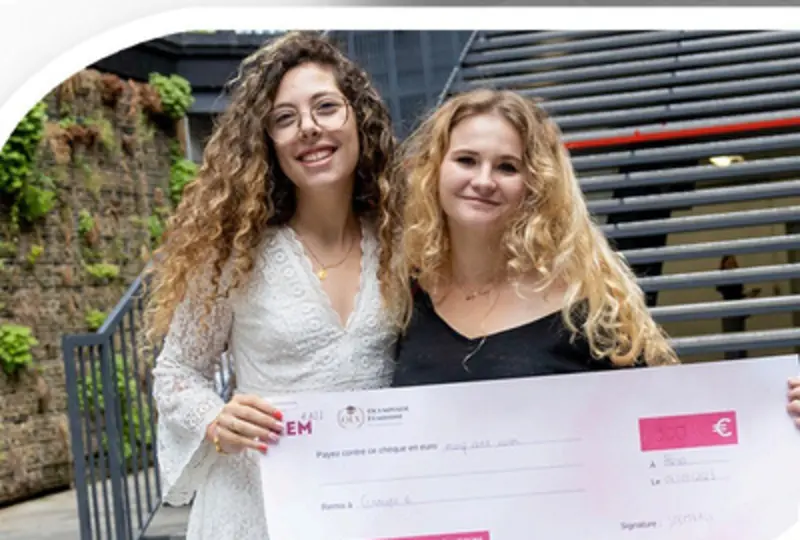 Temps de remise de bourse organisé par STEM4ALL